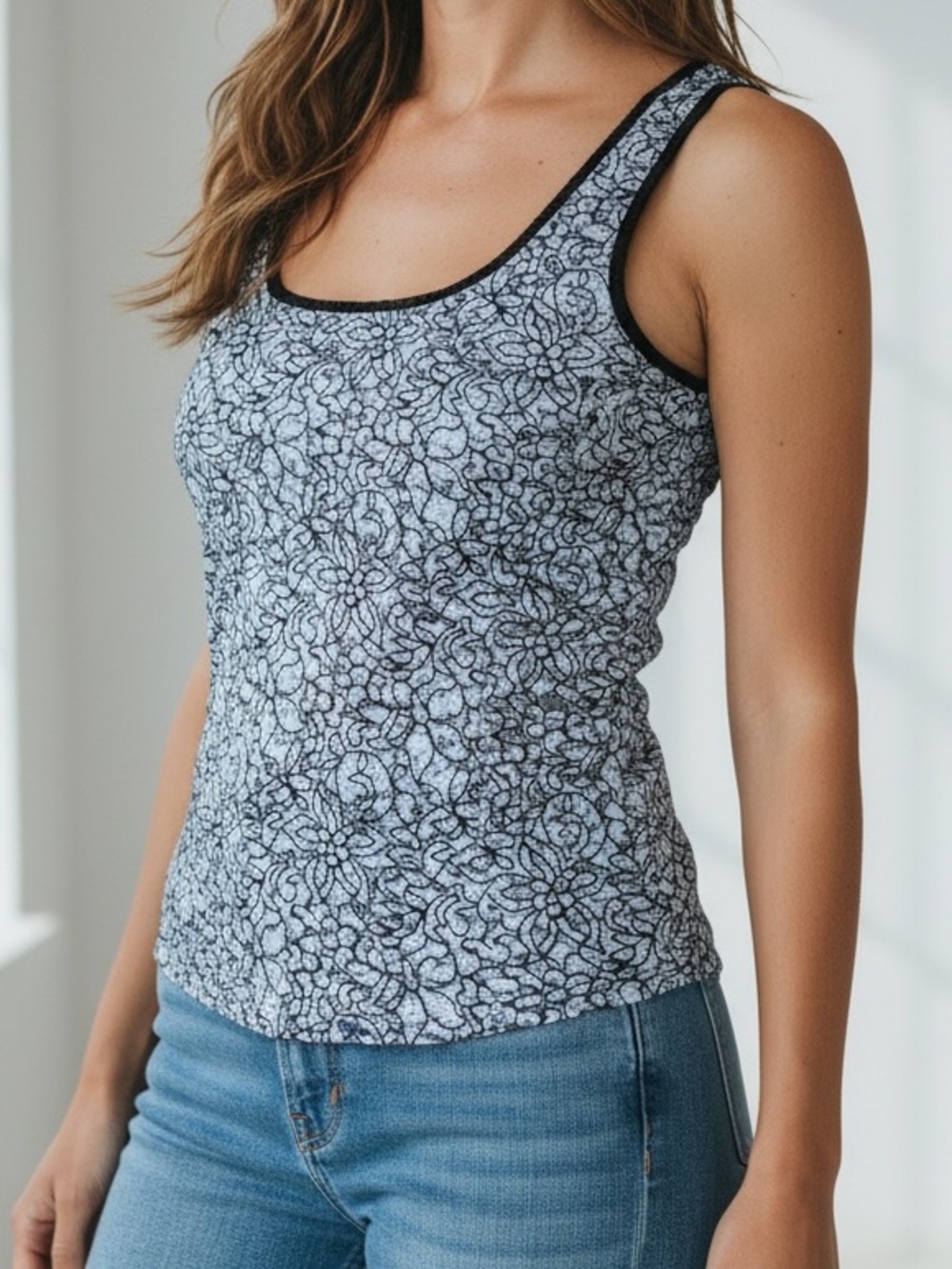 Black & White Floral Scoop Neck Tank Top